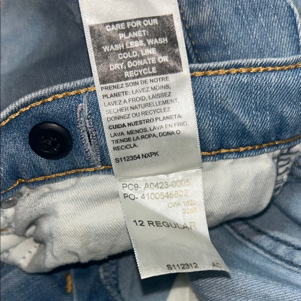 Denizen from Levi's Light Blue Kids Jeans - Picture 6 of 7